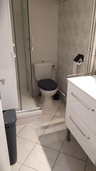 Studio Le 17 Pres De Paris Apartman Montlhéry Kültér fotó